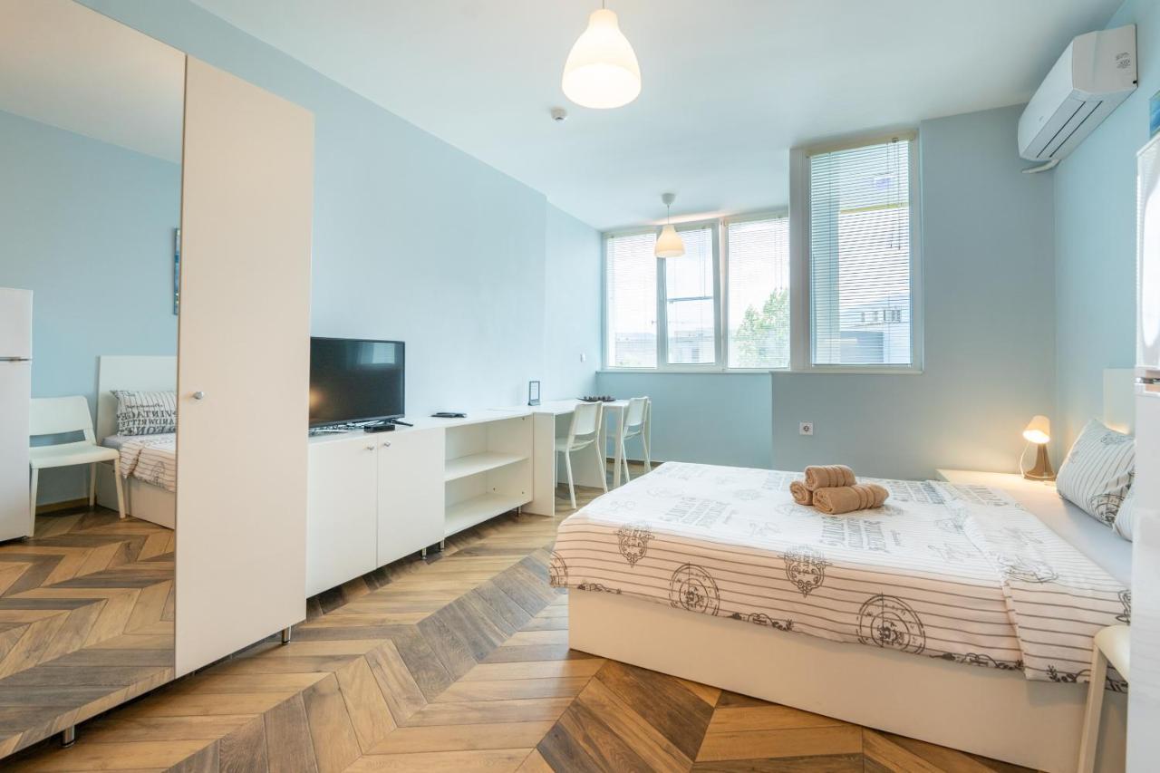 Cozy Little Apartment In Studentski Grad Sofía Exterior foto